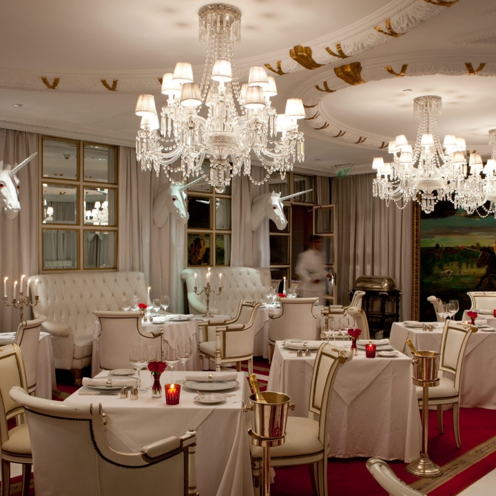 bistro sur restaurant dining room